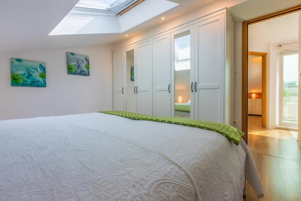 Koni Apartment Crikvenica