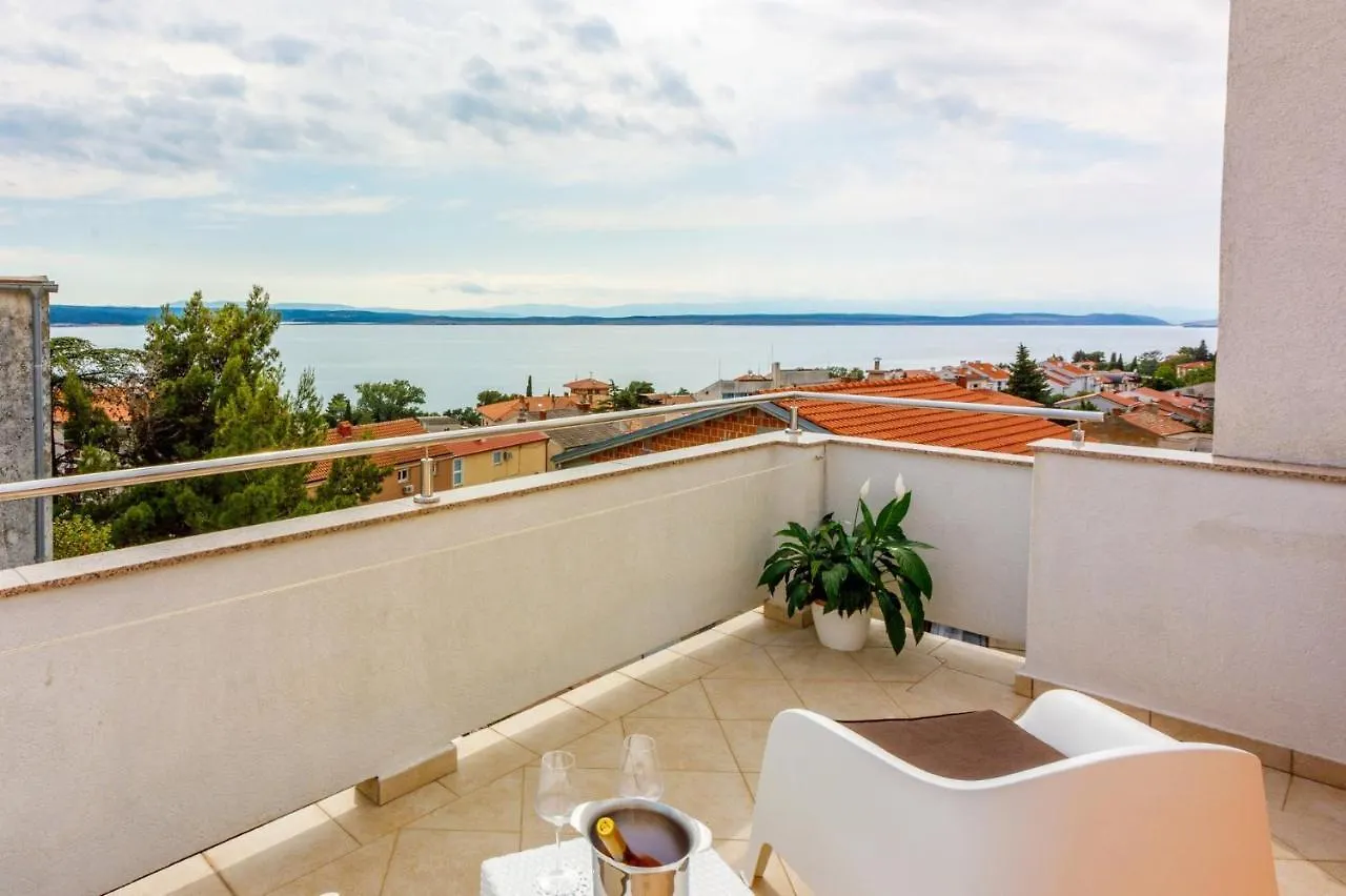 Koni Apartment Crikvenica 0*,