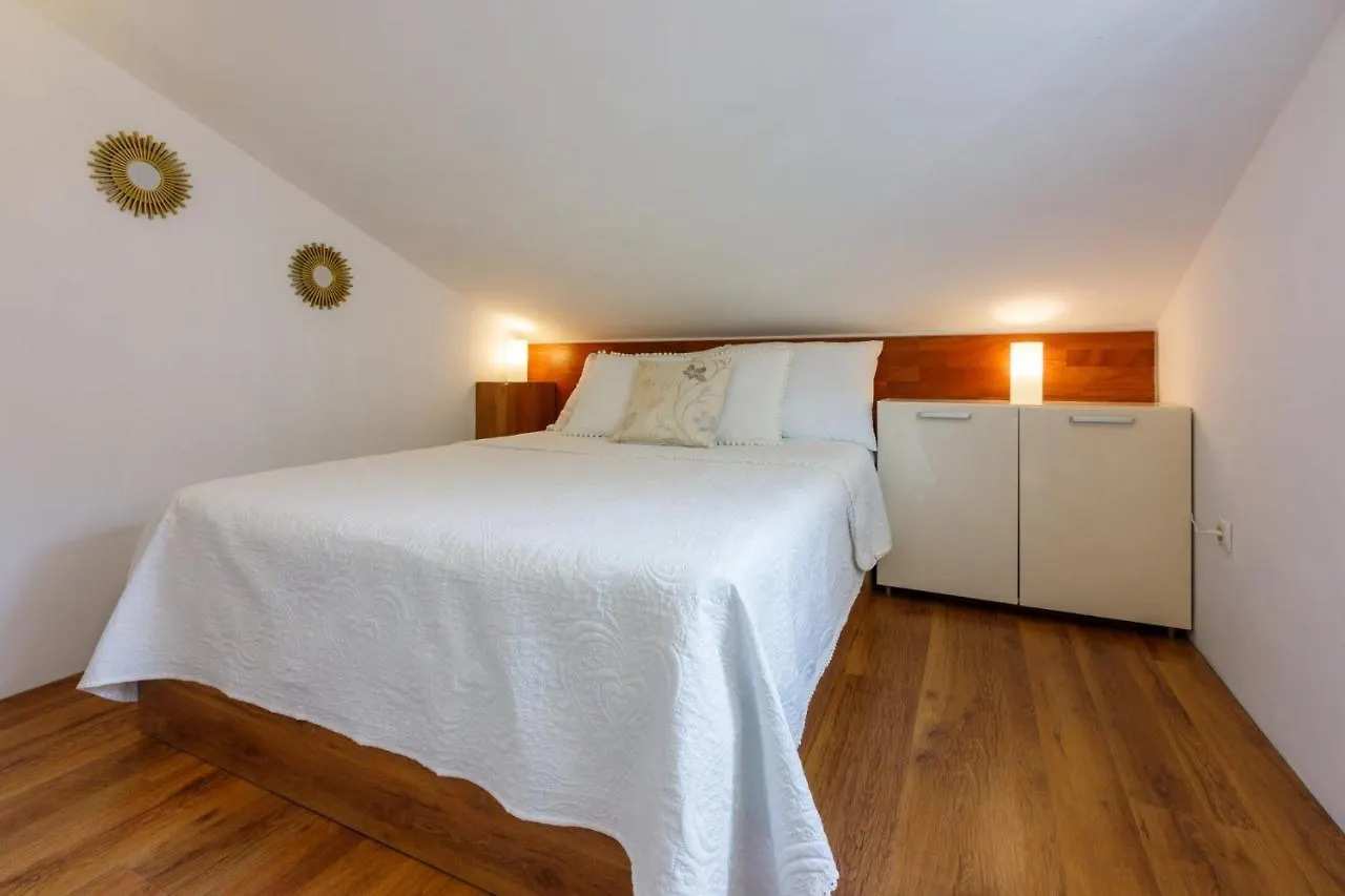 Koni Apartment Crikvenica